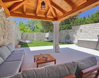 Villa Princess Captislava