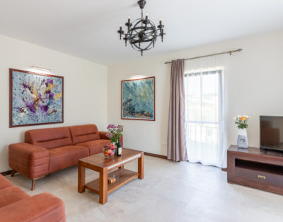 Meadow & Old Lady House