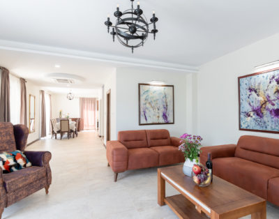 Meadow & Old Lady House