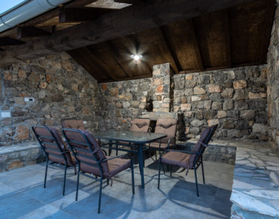 Meadow & Old Lady House